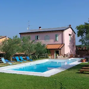  Vakantieboerderij La Casa Del Mandorlo